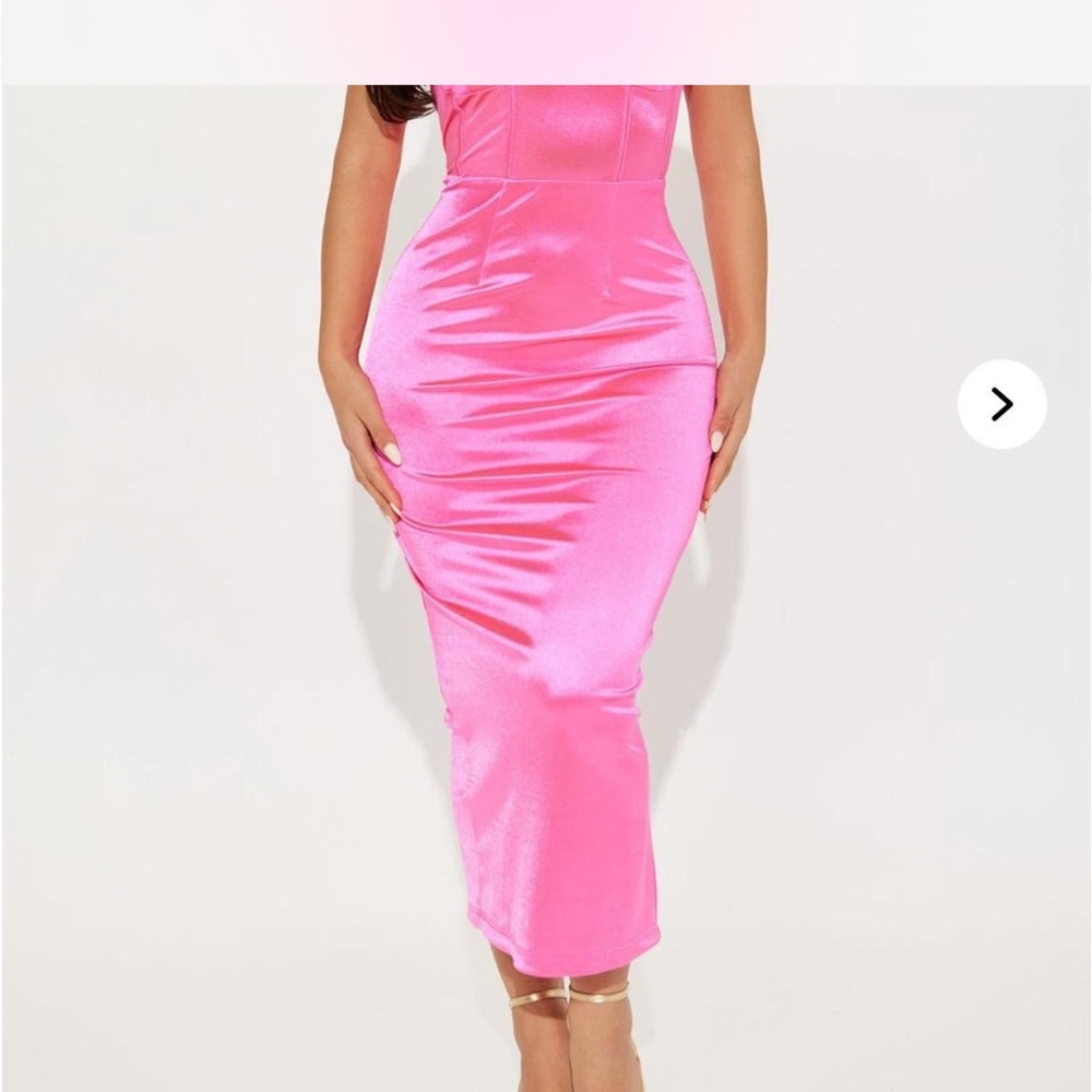Fashion Nova Vibrant Pink Midi Dress